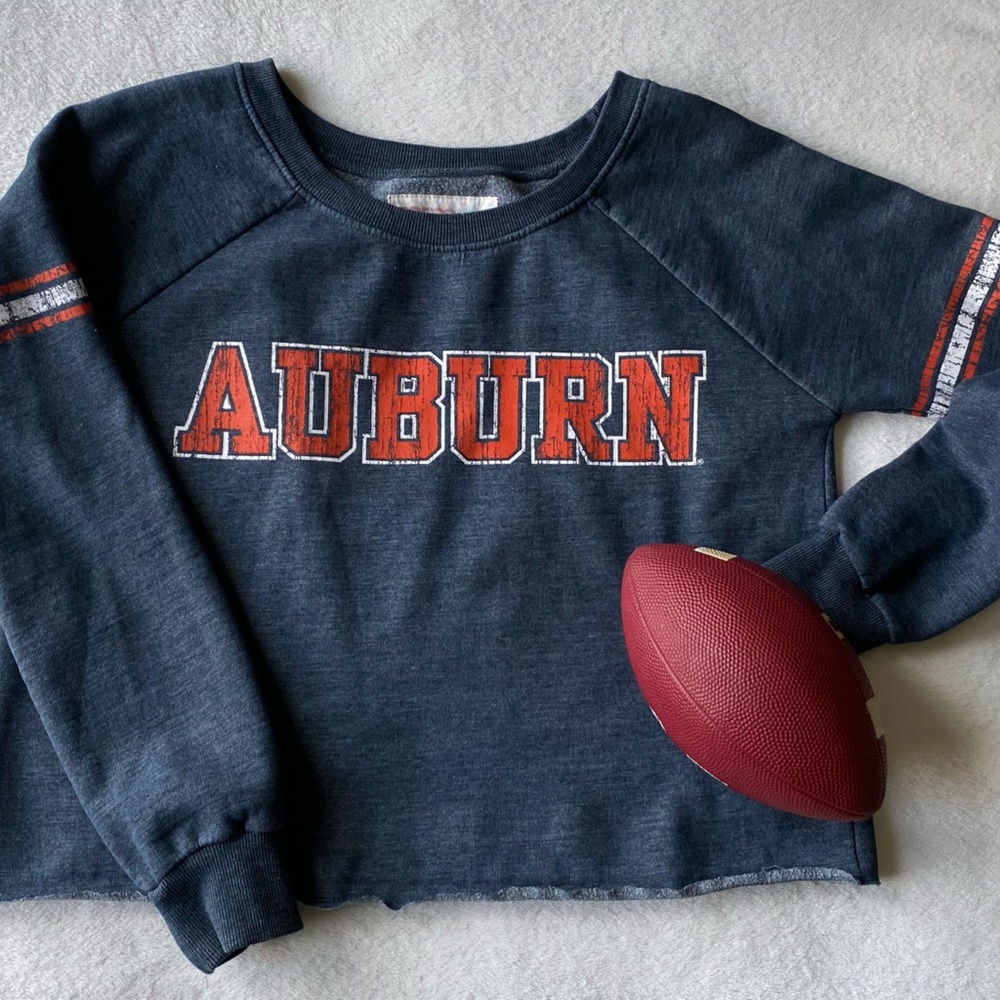 🏈 Pressbox Auburn Charcoal and Red Sweatshirt raw edge cropped XL
